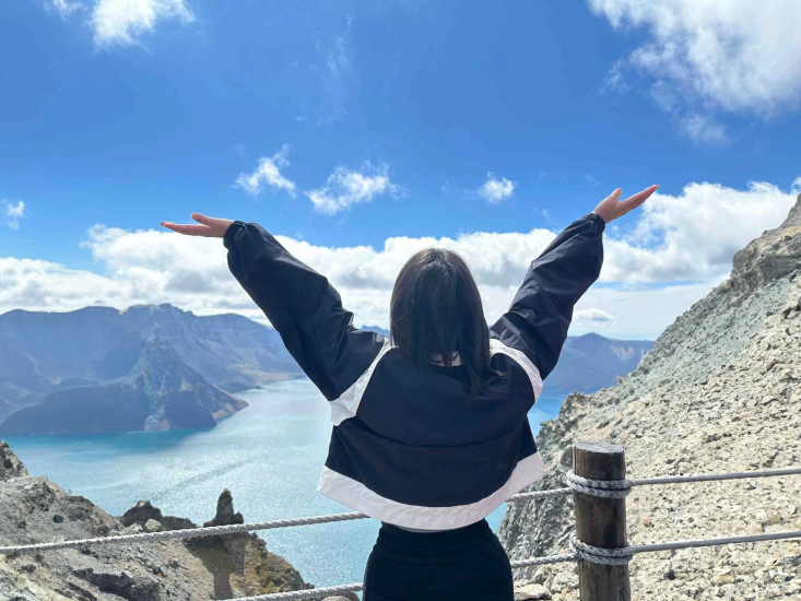 旅行团购达人玩法,10W+素材一键操作,只需要一部手机就能月入过万!网赚项目-副业赚钱-互联网创业-资源整合歪妹网赚